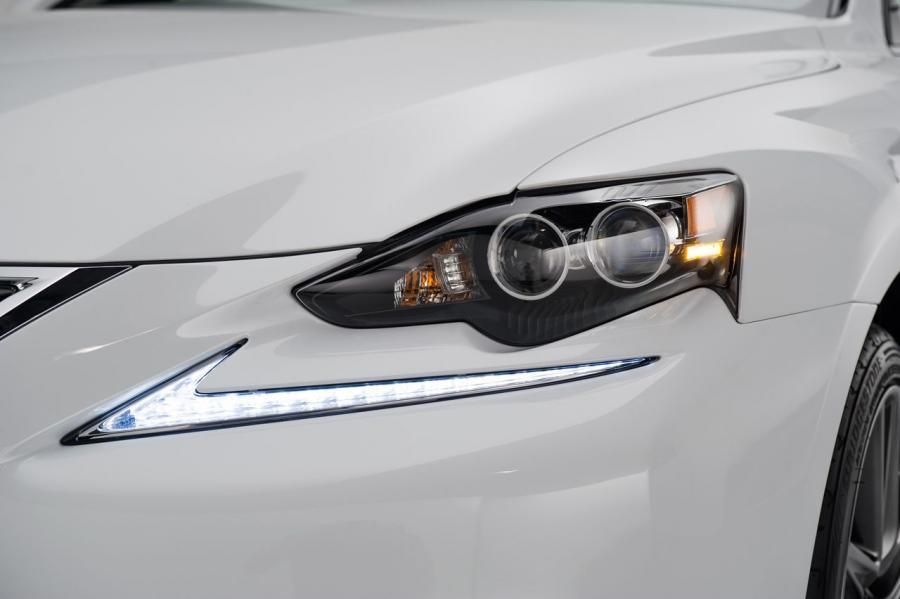  Lexus IS350 F-Sport 2014 года  (фото 83 из 140)